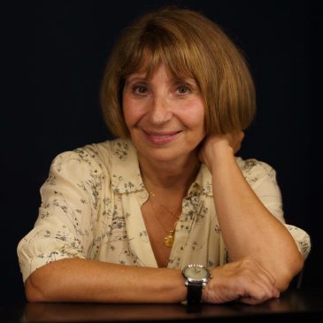 Ariane Ascaride présente : La ville est tranquille